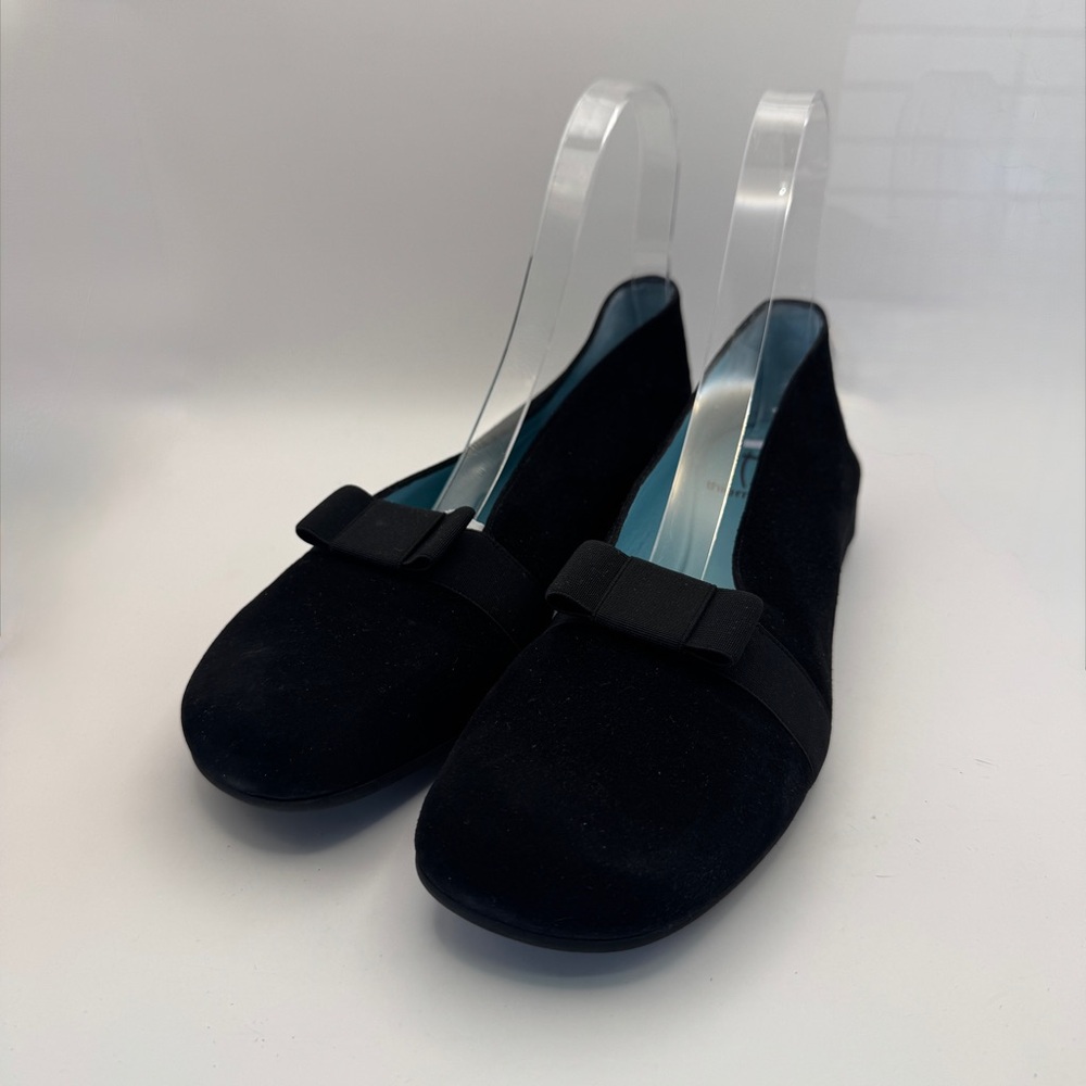 Thierry Rabotin Elegant Black Loafers with Bow
